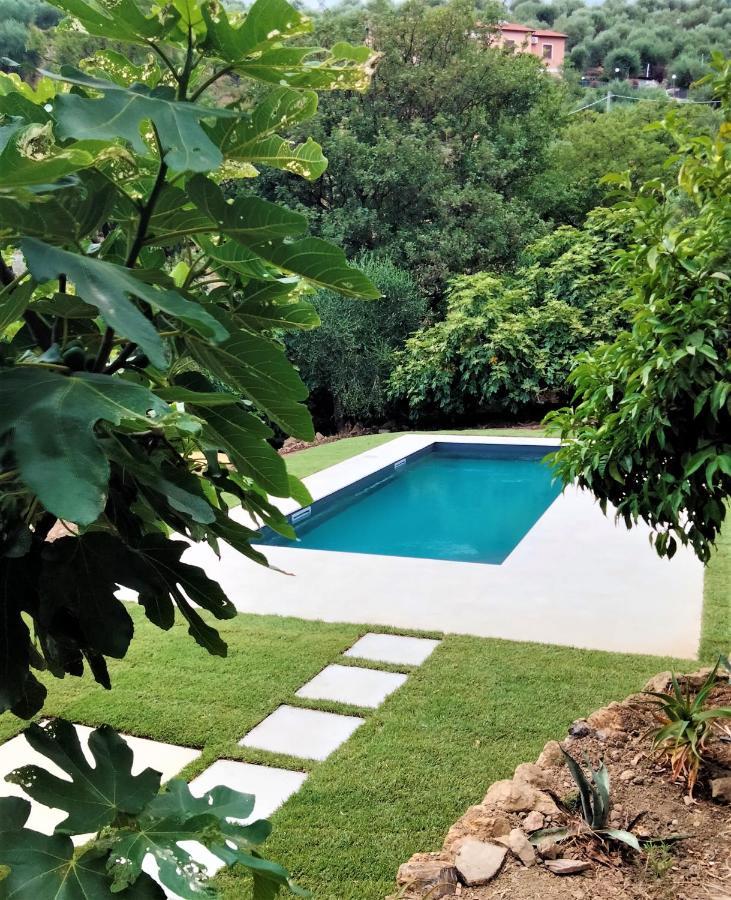 Agriturismo Oltrealmare Civezza Экстерьер фото